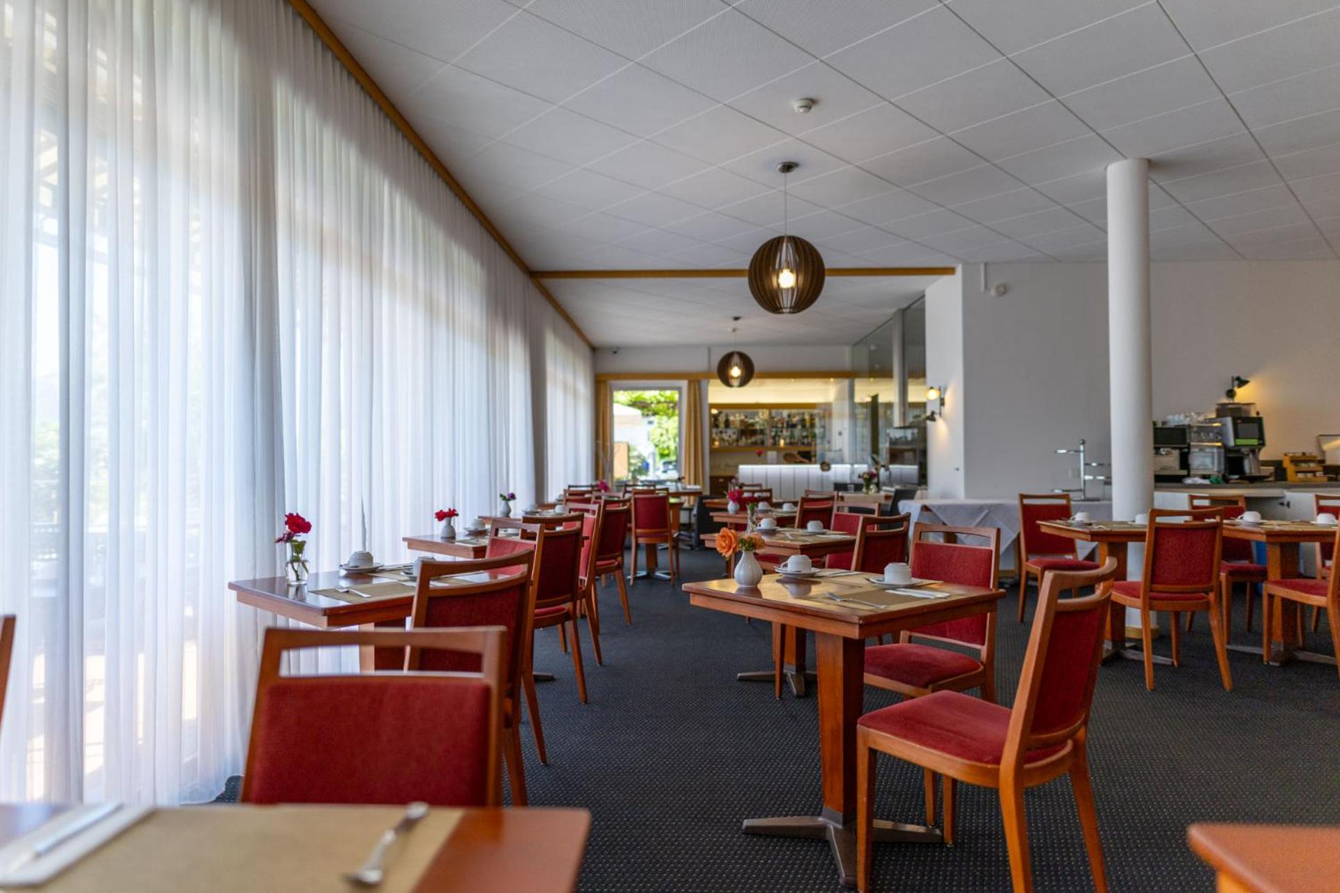 La Perla Hotel